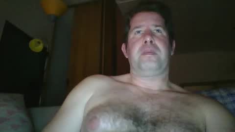 Snapshot of steki038434 chatting on December 31, 12:11 am steki038434 online show from December 31, 12:11 am