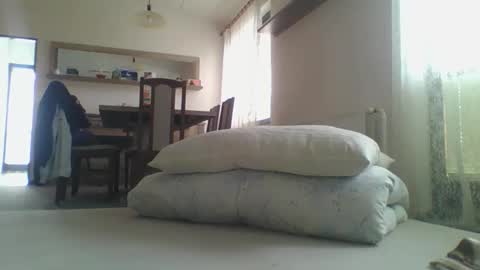 Snapshot of steki038434 chatting on October 5, 8:12 am steki038434 online show from October 5, 8:12 am