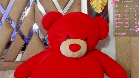 stella online show from January 17, 6:33 pm