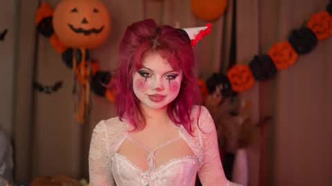 Stella online show from October 30, 11:49 pm