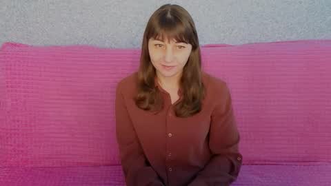 Snapshot of steladream chatting on April 2, 9:29 am Stela online show from April 2, 9:29 am