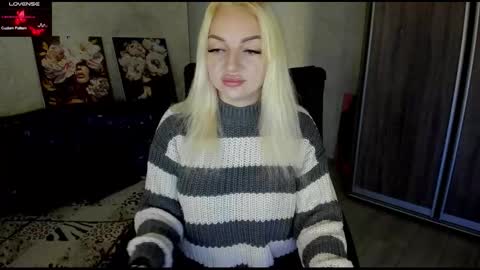 Stella  Cox online show from October 12, 5:06 am