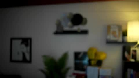 Stella online show from February 10, 9:02 am