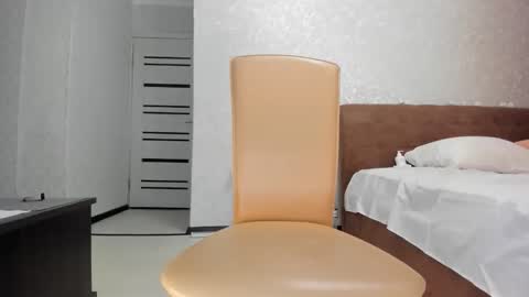 Snapshot of stella_walters chatting on October 10, 9:36 pm stella_walters online show from October 10, 9:36 pm