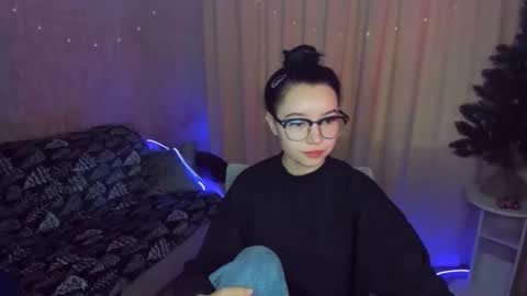 StellaCharm online show from January 6, 11:58 am