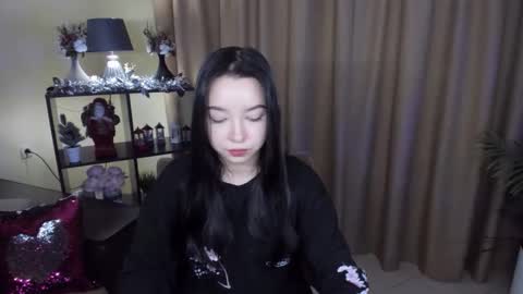 StellaCharm online show from January 14, 12:33 pm