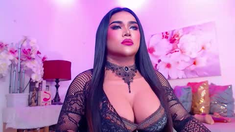 CALL ME STELLA online show from March 23, 5:55 am