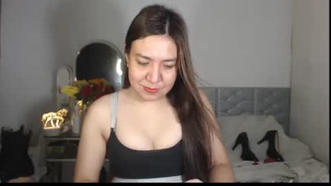 Stella online show from November 13, 8:46 am