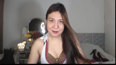 Stella online show from November 27, 4:31 pm