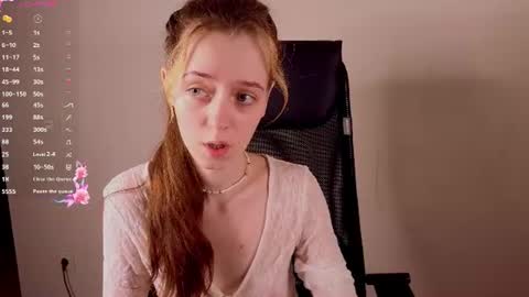 Snapshot of stellamontis chatting on July 26, 5:04 am Stella online show from July 26, 5:04 am