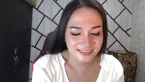 Snapshot of stellaven chatting on June 14, 2:35 am Stellaven online show from June 14, 2:35 am