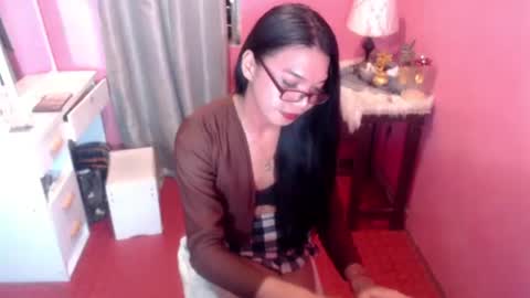 Stella sweet online show from December 4, 10:02 am