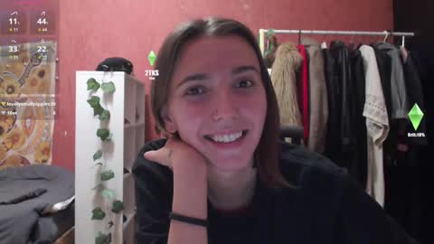 Snapshot of steph_fossst chatting on September 25, 3:32 am Stephanie 3 online show from September 25, 3:32 am