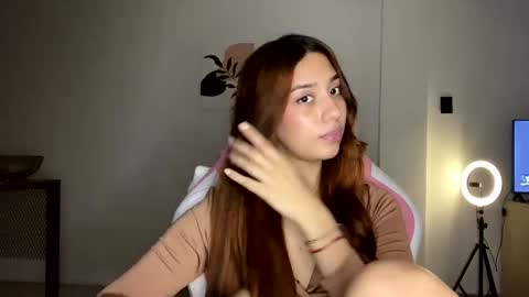 stephany online show from January 18, 3:31 am