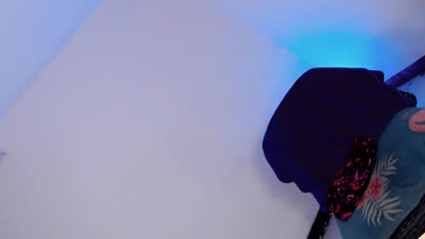 Snapshot of stephanie_hot1 chatting on February 12, 9:31 am STEPHANIE online show from February 12, 9:31 am