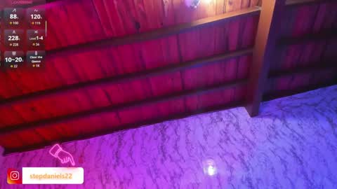 Stephanie online show from September 29, 10:47 pm