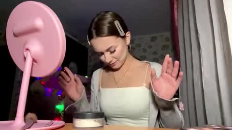 Snapshot of stephaniflicek chatting on February 21, 3:02 pm Stephani online show from February 21, 3:02 pm