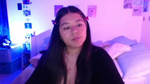 Stephanie  online show from December 9, 1:18 am