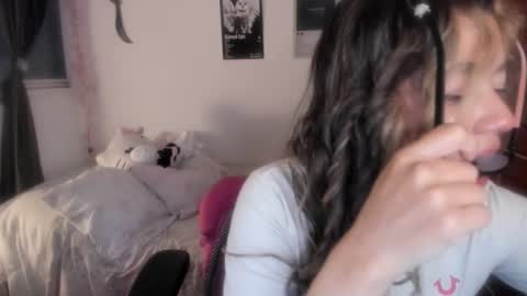 Stephanie  online show from February 23, 11:24 pm