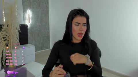 S T E P H A N Y A online show from October 28, 7:49 pm