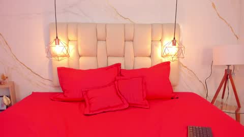 Stefanny online show from December 11, 9:34 pm