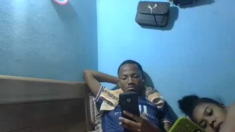 stephaolysca online show from April 12, 2:49 am