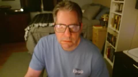 stephenhal9 online show from February 20, 2:41 am