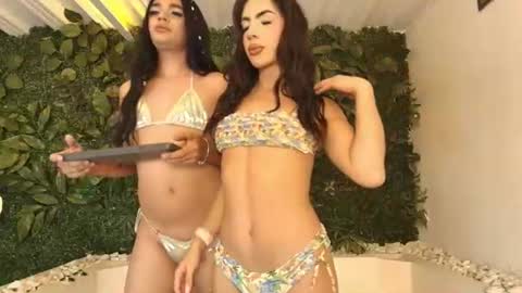 estefania online show from July 18, 2:27 am