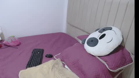 Snapshot of stepmom_slut_50_ chatting on September 13, 9:36 pm Angie mature online show from September 13, 9:36 pm