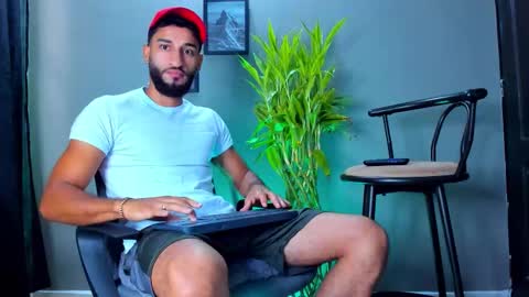 Steve  online show from February 1, 2:48 pm