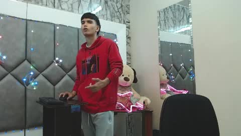 Steve Hotman  online show from April 1, 12:39 pm