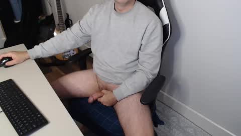 steve_oo8 online show from November 3, 12:17 pm