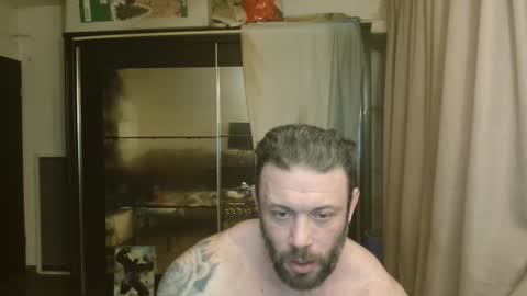 Snapshot of stevebulkzor chatting on May 29, 12:19 am Steve Oakenshield son of John son of Vasyl online show from May 29, 12:19 am