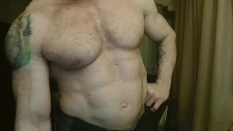 Snapshot of stevebulkzor chatting on May 29, 11:58 pm Steve Oakenshield son of John son of Vasyl online show from May 29, 11:58 pm