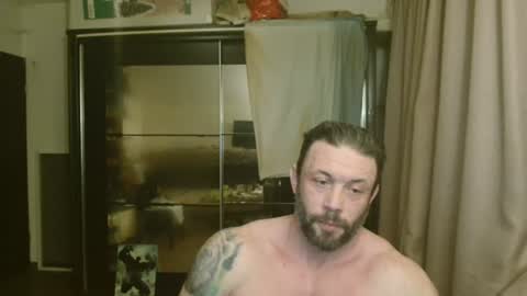 Snapshot of stevebulkzor chatting on June 11, 8:51 pm Steve Oakenshield son of John son of Vasyl online show from June 11, 8:51 pm