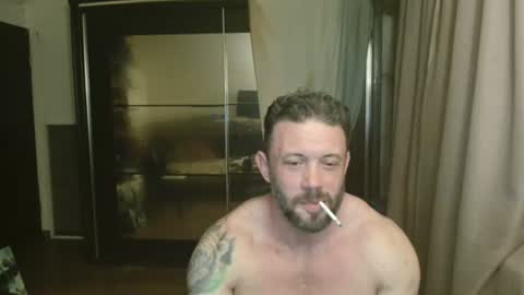 Snapshot of stevebulkzor chatting on June 22, 11:13 pm Steve Oakenshield son of John son of Vasyl online show from June 22, 11:13 pm
