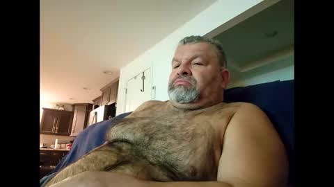 Snapshot of steved6001 chatting on December 29, 1:34 am steved6001 online show from December 29, 1:34 am