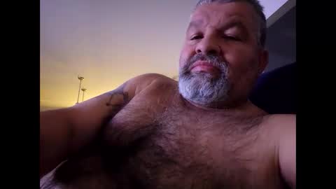 Snapshot of steved6001 chatting on March 4, 2:49 am steved6001 online show from March 4, 2:49 am