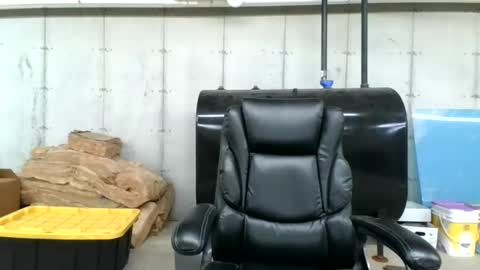 Snapshot of steved6001 chatting on October 12, 1:21 pm steved6001 online show from October 12, 1:21 pm