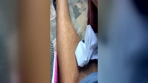 Snapshot of stevehorn63 chatting on July 1, 9:44 am stevehorn63 online show from July 1, 9:44 am
