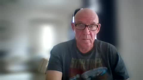 stevejons47 online show from April 27, 8:18 pm