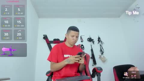 Snapshot of steven19_latinboy chatting on November 13, 11:53 am Steven online show from November 13, 11:53 am