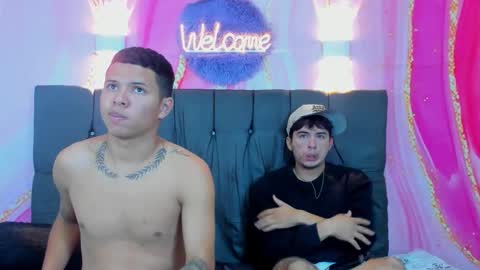 Snapshot of steven19_latinboy chatting on December 3, 11:41 am Steven online show from December 3, 11:41 am