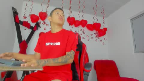 Steven online show from February 16, 11:17 am