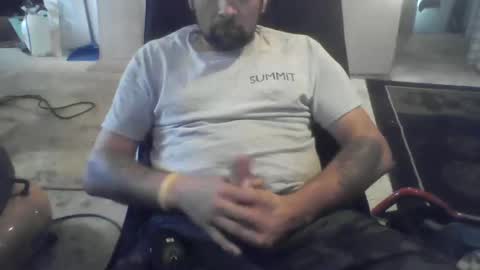 Steveneg13 online show from October 14, 1:45 pm