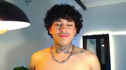 Snapshot of stevennavarro chatting on March 14, 2:39 am Daniel Steven Navarro online show from March 14, 2:39 am