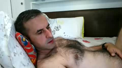 Snapshot of stevenpit chatting on May 23, 8:40 am stevenpit online show from May 23, 8:40 am