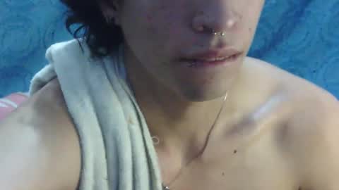Snapshot of stevenrole69 chatting on December 3, 11:24 pm stevenrole online show from December 3, 11:24 pm