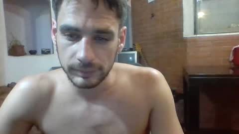 Snapshot of stevenson988 chatting on December 19, 4:30 am stevenson988 online show from December 19, 4:30 am