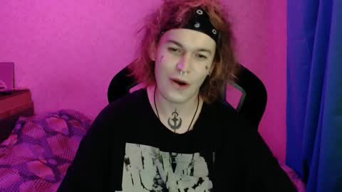 Steve online show from October 31, 4:52 pm